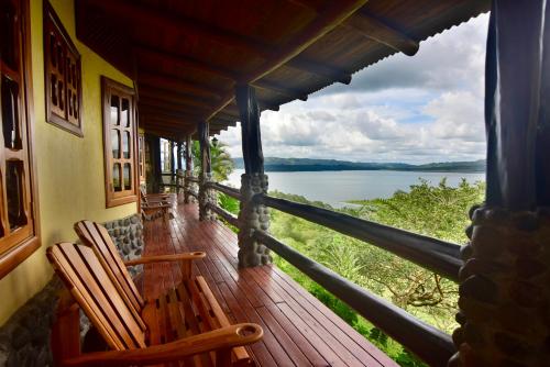 Balcony/terrace, Pie in the Sky 3 Amazing Luxury Home with Lake and Volcano view in El Fosforo