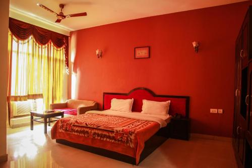 Hotel Neeraj Bhavan Triveni Ganga Ghat