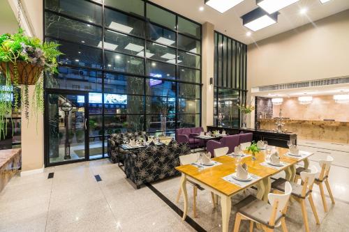 レストラン, シー ミー スプリング ホテル (Sea Me Spring Hotel) in パタヤ