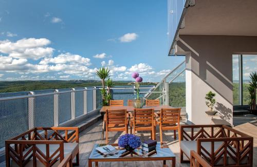 ระเบียง/ชานเรือน, Somerset Maslak Istanbul in ซารีเยร์