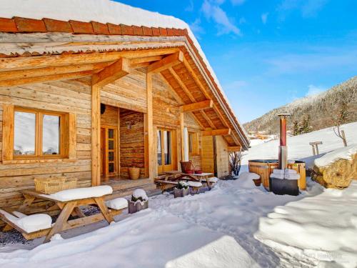 Chalet Tournette - OVO Network - image 5