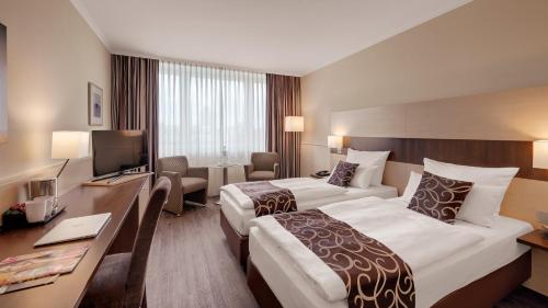 Best Western Hotel Darmstadt Mitte The 3-star Best Western Hotel Darmstadt offers comfort and convenience whether youre on business or holiday in Darmstadt. The property features a wide range of facilities to make your stay a pleasant