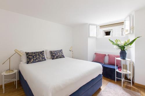 Costaguti Experience - main image