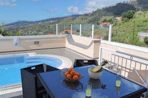 Villa Dilis by OurMadeira - image 11