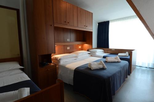 Hotel Mimosa - image 6