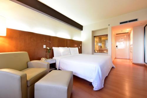 Pestana Caracas Premium City & Conference Hotel in Santa Eduvigis