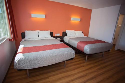 Motel 6-Crescent City, CA image 31