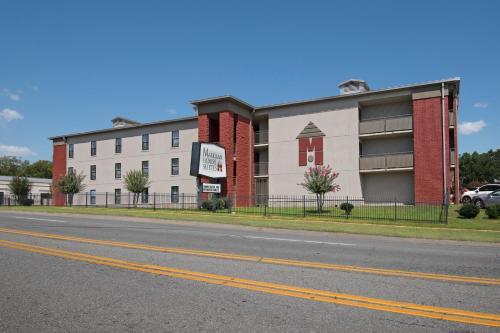 Markham House Suites Little Rock Medical Center