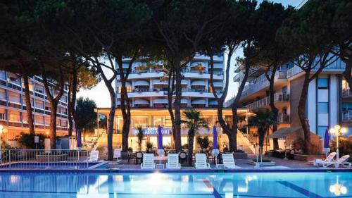 Hotel Ambasciatori Palace - image 4