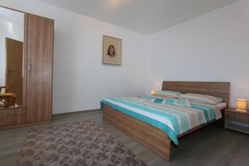Two-Bedroom Apartment image 3