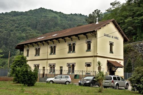  Albergue Juvenil de Bustiello in Bustiello