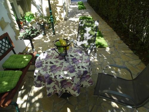Meda Apartment - image 6