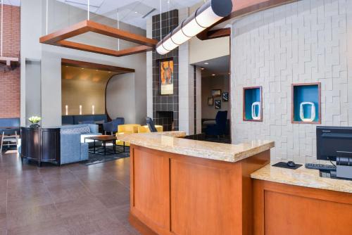 Hyatt Place Chesapeake