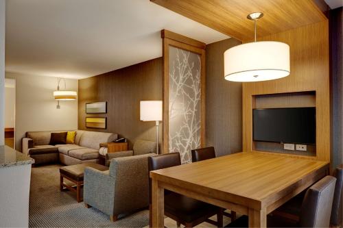 Hyatt Place Madison/Verona