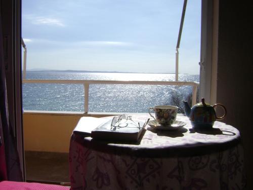 FAFALIOS Studios in คีโอส