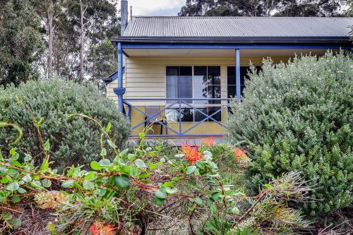 Waverley House Cottages Lakes Entrance