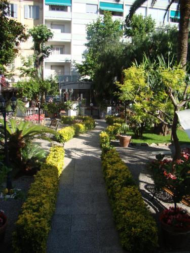 Hotel Alexander - image 2