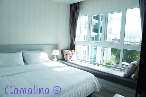 

Pool view room The Prio