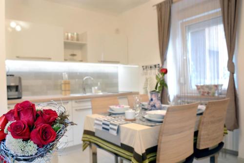  Rose Garden, Ferienwohnung in Zagreb