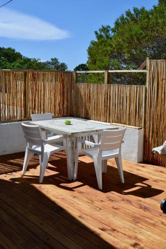The Green Palm Cottage - image 4
