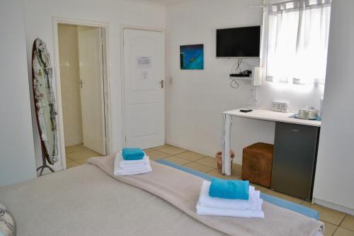 King Room image 5