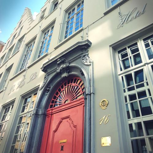 Small Luxury Hotel De Witte Lelie Antwerp 