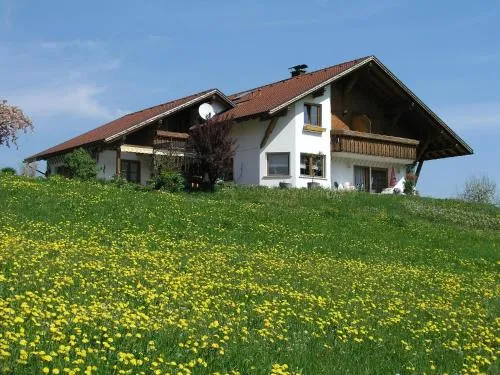 Ferienwohnungen Pension Sonnblick in Krumbach, Deutschland