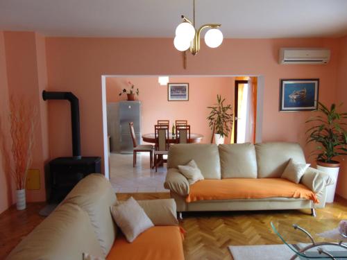 Apartman Ana