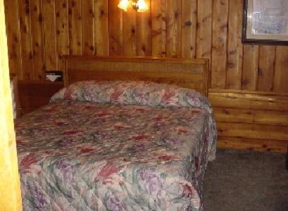 Shasta Dam Motel 3