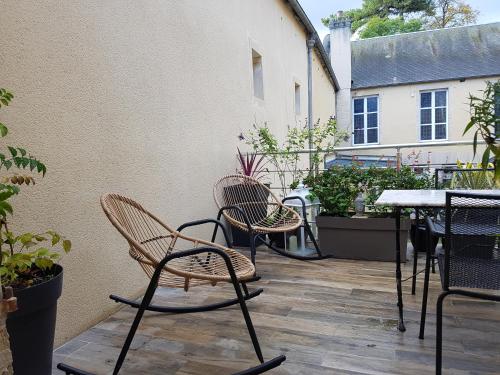 Le Tardif, Noble Guesthouse