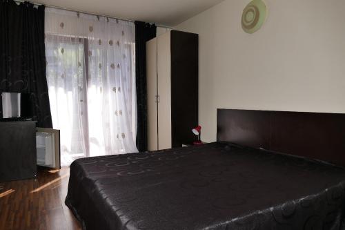 Queen Room with Balcony
