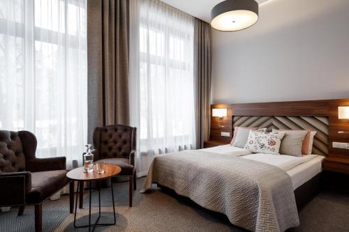 2 twin beds