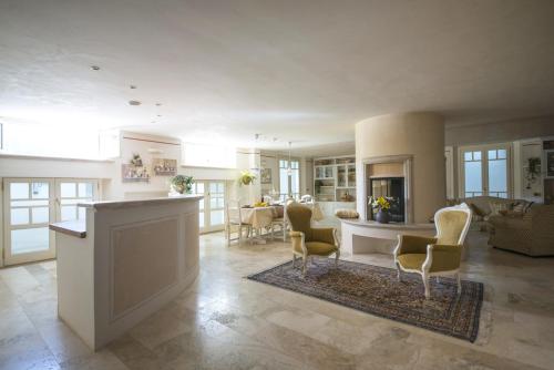 Villa Caiano - Luxury In Tuscany