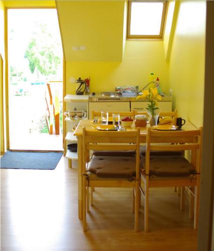 virtuve, Vanasauna Guesthouse in Valma