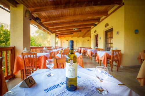 Limnionas Bay Village Hotel in Limnionas