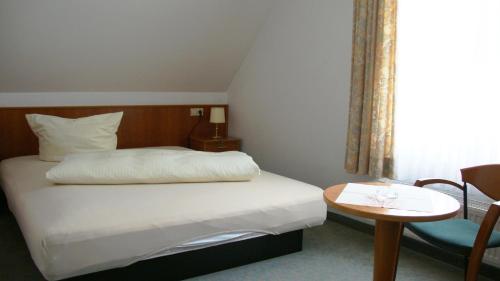 1 twin bed