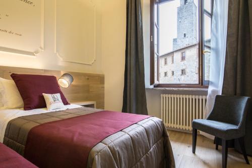 Hotel La Cisterna - image 4