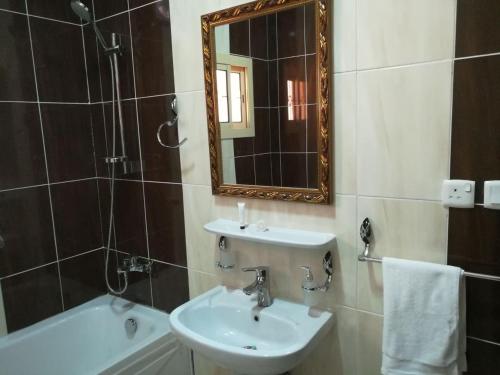Samaa Al Waha Furnished Units