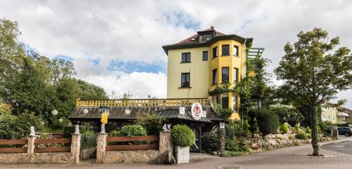 ทางเข้า, Engel Hotel Grill Bar in นีเดอร์เฮาเซน