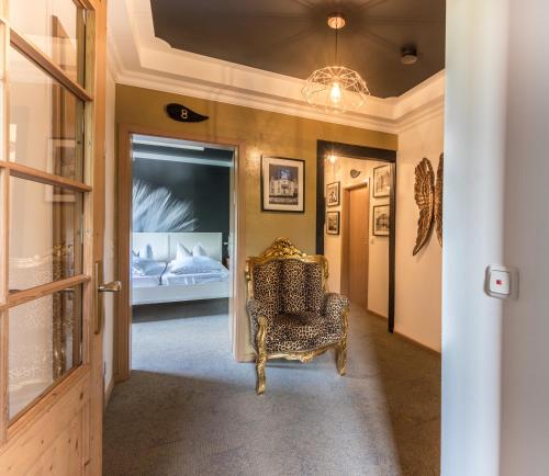 บริการและสิ่งอำนวยความสะดวก, Engel Hotel Grill Bar in นีเดอร์เฮาเซน