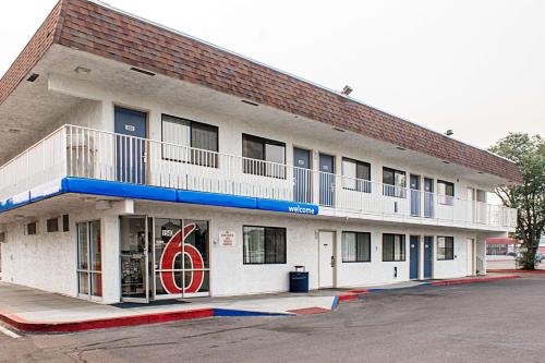 Motel 6-Kalispell, MT