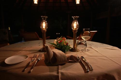 Eten en drinken, Vismaya by Moksha Stays in Panavally