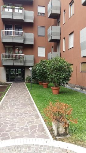  Holiday Family Bergamo, Pension in Bergamo