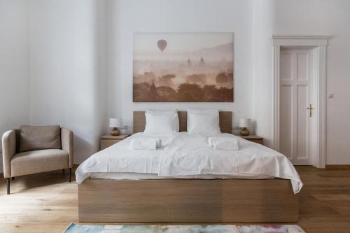 Basilica Dream Home In The Absolute Center - image 14