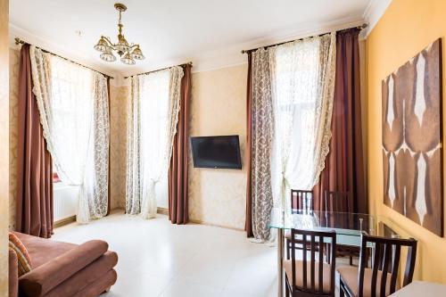 Apartment on Doroshenka Street 1 - image 7