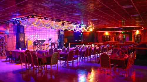 Bar/ Salón, Fujairah Hotel and Resort in Fujairah Beach