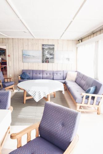 ห้องส่วนกลางสำหรับนั่งเล่น/ดูทีวี, Per Gynt Lodge in วินสตรา