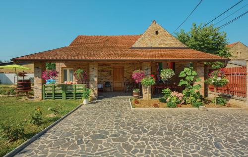  Rooms Erkheim in Erdut