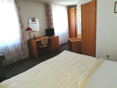 Hotel Altschwabing - image 9