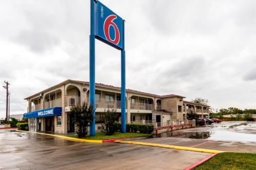 Bejárat, Motel 6 San Antonio, TX - Frost Bank Center near AT&T Center